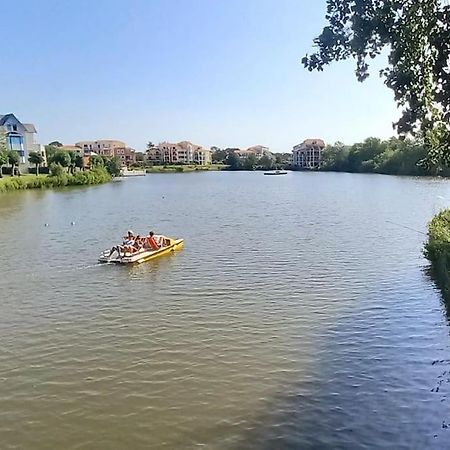 "Le Filet Du Lac" Appartement Atypique, 5 Personnes, Duplex, Vue Lac, Acces Parc Aquatique Gratuit Talmont-Saint-Hilaire المظهر الخارجي الصورة