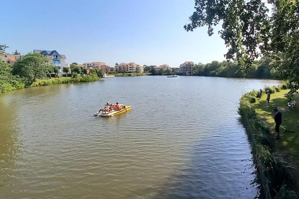 "Le Filet Du Lac" Appartement Atypique, 5 Personnes, Duplex, Vue Lac, Acces Parc Aquatique Gratuit Talmont-Saint-Hilaire المظهر الخارجي الصورة